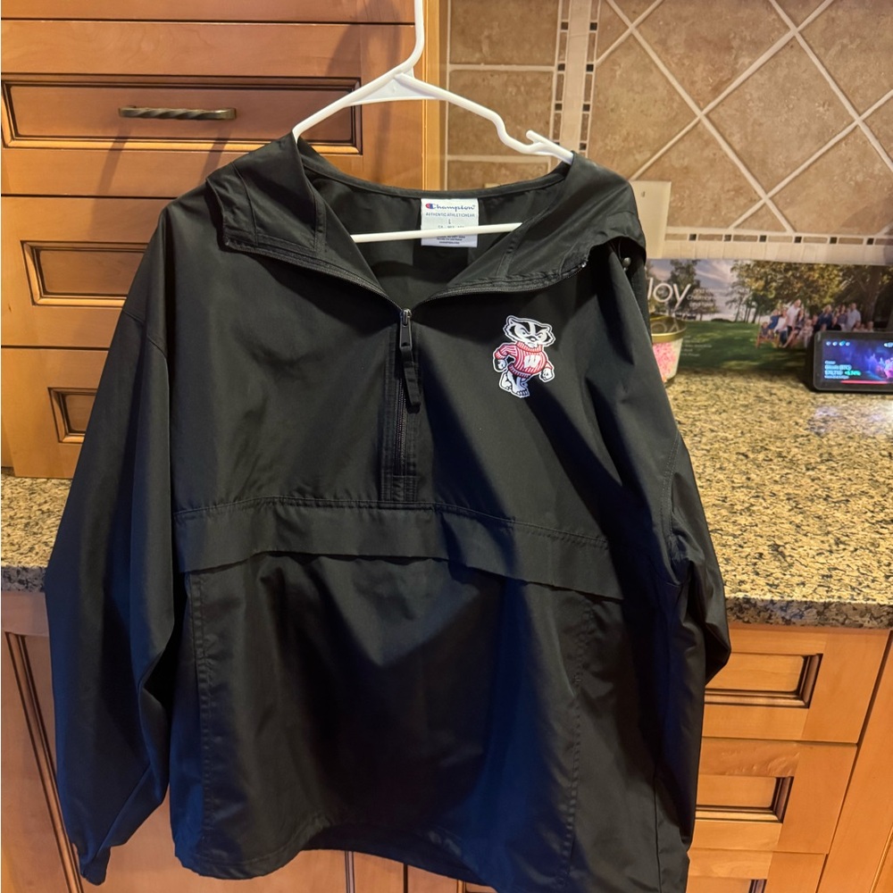 Wisconsin Badgers Womens LChampion Black Pullover Jacket with Red & Mascot Patch